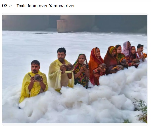 Photos of a heavily polluted Yamuna river taken from 2018 and 2019 being falsely circulated as images of the river in 2022.