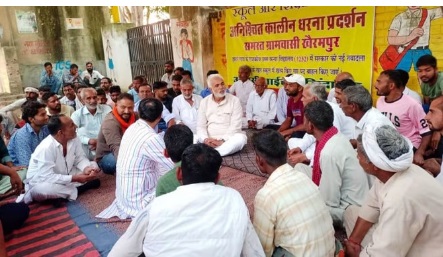 A video of a campaign by ex-servicemen from Punjab, urging citizens to not vote for AAP ahead of the recently held bypoll in Adampur, Haryana, is being falsely claimed to be for the upcoming Gujarat polls.