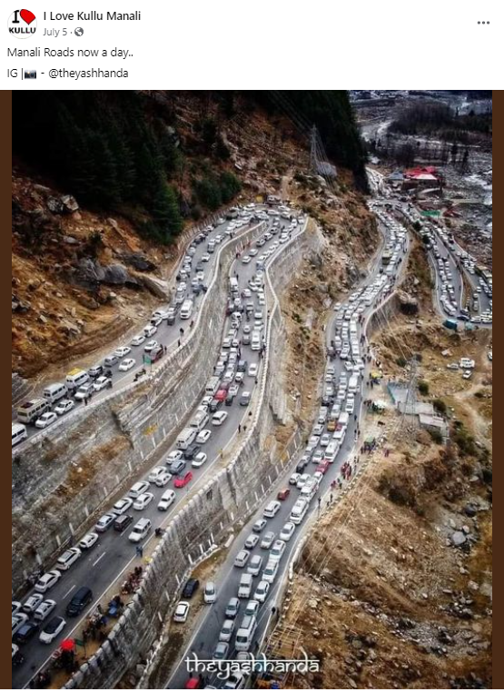 Manali ਵਿੱਚ ਲੱਗੇ ਲੰਬੇ ਜਾਮ ਦੀ ਇਹ ਤਸਵੀਰ ਹਾਲੀਆ ਹੈ