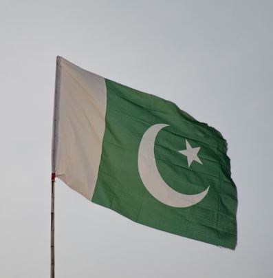 ಭಟ್ಕಳದಲ್ಲಿ ಕಾಂಗ್ರೆಸ್ ವಿಜಯೋತ್ಸವದಲ್ಲಿ ಪಾಕಿಸ್ಥಾನ ಧ್ವಜ ಹಾರಾಡಿತೇ? ಇಲ್ಲ, ಈ ಕ್ಲೇಮ್‌ ಸುಳ್ಳು