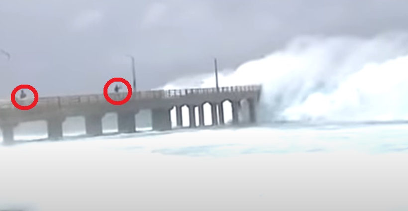 Old video of massive waves crashing against bridge falsely linked to Cyclone Biparjoy.