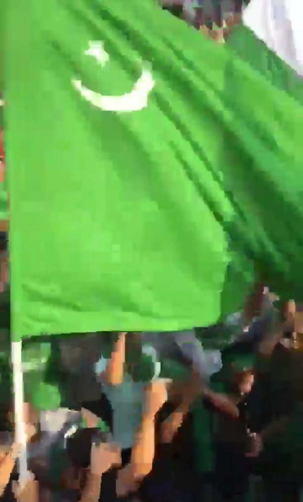 வயநாட்டில் பாகிஸ்தான் கொடியை அசைத்து ராகுல் காந்திக்கு ஆதரவு தெரிவிக்கப்பட்டதாக பரவும் தகவல்